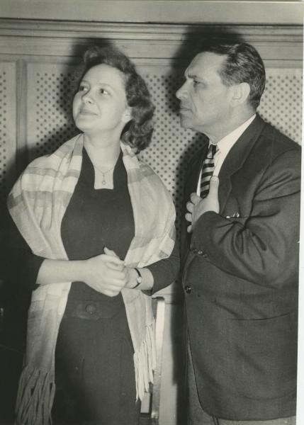 А. Казанцева и Марк Бернес, 1957 год