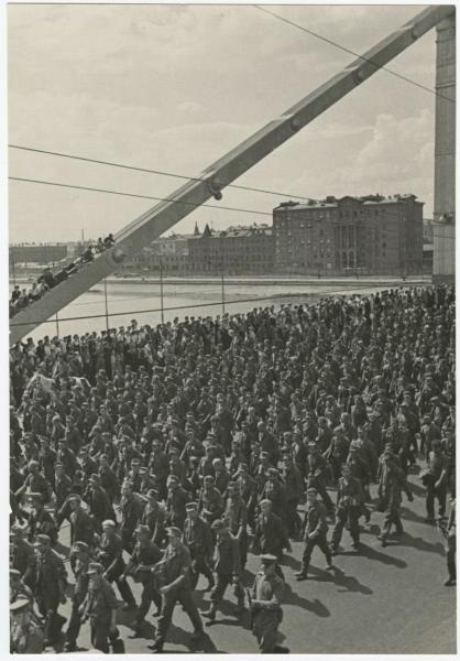 Колонна немецких военнопленных, 1944 год, г. Москва