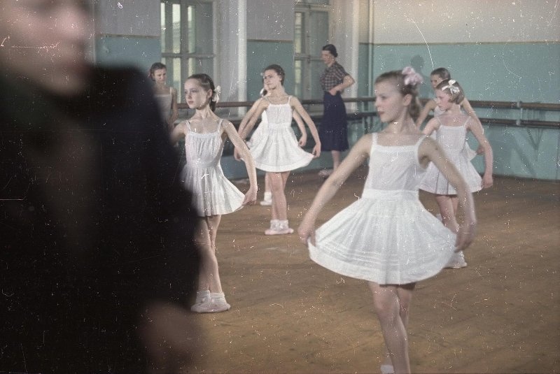Фото "Балетное училище Большого театра. Педагог Е.А. Ланчинская", 1950 ...