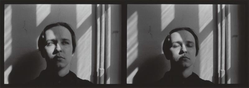 Автопортрет, 1988 год, г. Москва. Выставка «"Снял себя сам". Автопортрет или селфи?» с этой фотографией.
