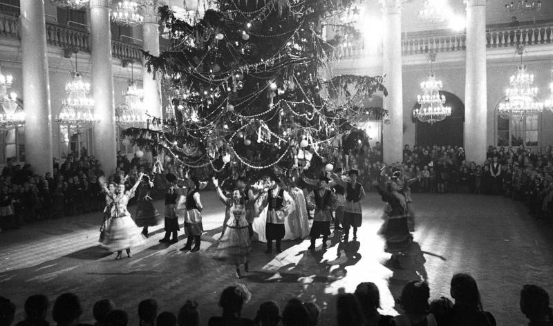 Новогодняя елка в Колонном зале Дома Союзов, 1947 год, г. Москва