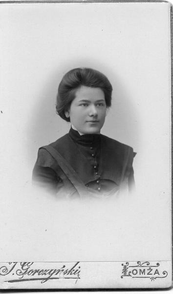 Женский портрет, 1904 год, Ломжинская губ., г. Ломжа