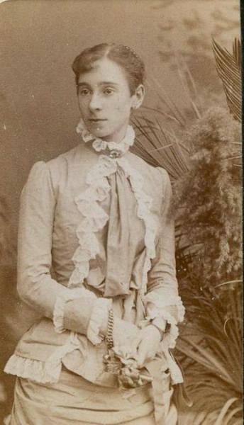 Портрет девушки, 1870 - 1889