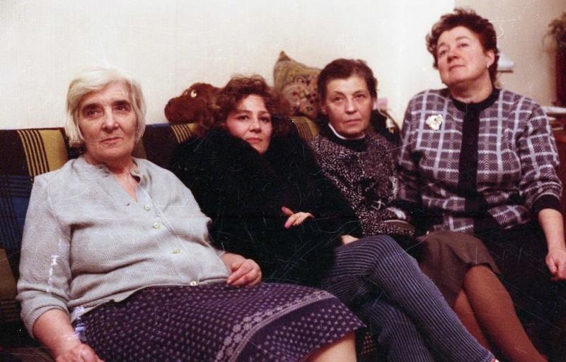 Друзья и близкие Юрия Никулина, 1980-е, г. Москва. Вторая справа - Татьяна Никулина.