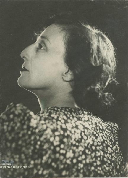 Актриса Верико Анджапаридзе, 1940-е