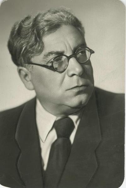 Поэт и писатель Илья Сельвинский, 1960 год