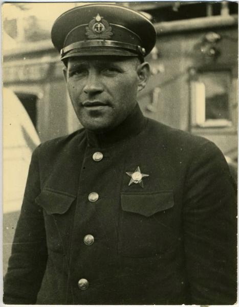 Командир п/л «Щ-320» капитан 3-го ранга И. М. Вишневский, 22 июня 1941 - 31 декабря 1941