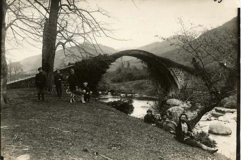 Мост через горную реку близ села Сарны, 1917 год, Волынская губ., Ровенский у., с. Сарны
