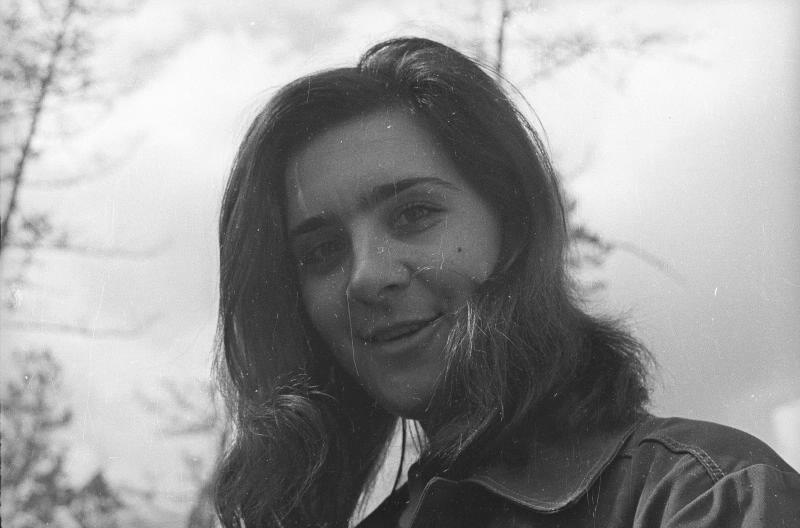 Портрет девушки, 1974 год, Иркутская обл., Усть-Кутский р-н, пос. Звездный