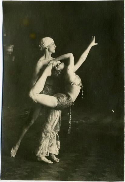Искусство движения, 1920-е. Из архива балетмейстера М. Мроза.
