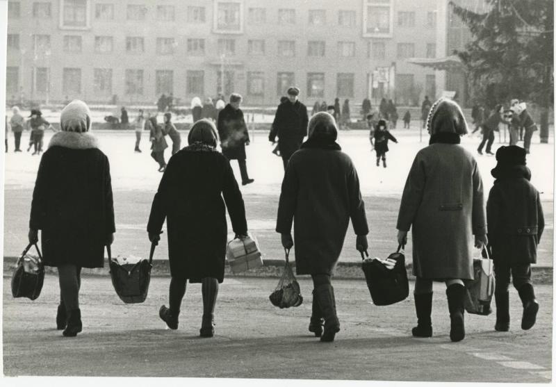 Без названия, 1970 - 1975. Выставка «Зимние забавы. Лучшие фотографии» с этим снимком.&nbsp;