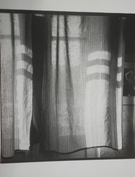 Без названия, 1979 год. Видеолекция «Александр Слюсарев. Метафизика света» с этой фотографией.