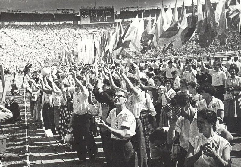 6 всемирный фестиваль молодежи и студентов в москве. Xix всемирный фестиваль молодёжи и студентов. Фестиваль молодёжи и студентов в москве 1957. Всемирный фестиваль молодежи 2024 сочи. Фестиваль молодежи в москве 1957г хроники.