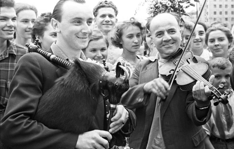 VI Всемирный фестиваль молодежи и студентов. Гости фестиваля, 28 июля 1957 - 11 августа 1957, г. Москва