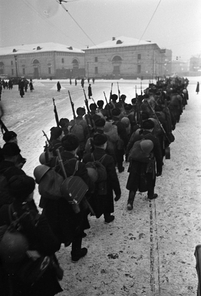 31 декабря 1941. 1-Й Московский отдельный отряд моряков. Декабрь 1941 Березняки. Столица в осадном положении.