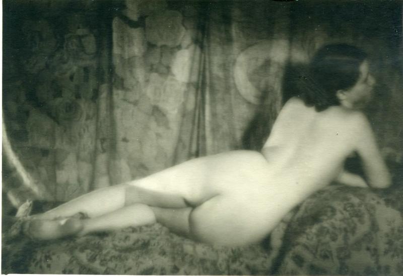Нина Фролова, 1920-е. Выставка «Жертва ню. Эротические снимки Александра Гринберга» с этой фотографией.&nbsp;