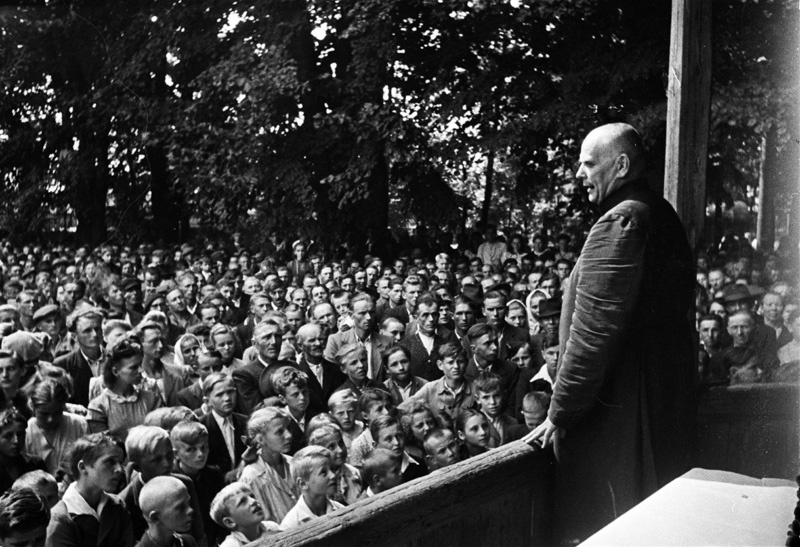 Митинг, 14 января 1945 - 3 февраля 1945, Польская Республика, г. Толькемит. Восточно-Прусская операция. Польский город Толькмицко.Выставка «Восточно-Прусская операция» с этой фотографией.