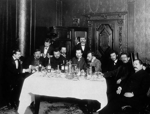 Писатель Александр Куприн с друзьями в ресторане, 1910-е, г. Санкт-Петербург