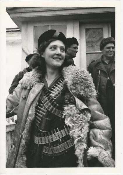 Партизанка, 1943 год. Выставка «Человек на войне» и&nbsp;видеовыставка «Аркадий Шайхет» с этой фотографией.
