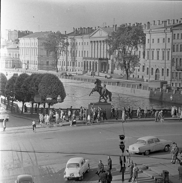 Аничков мост, 1966 год, г. Ленинград. Невский проспект, р. Фонтанка.