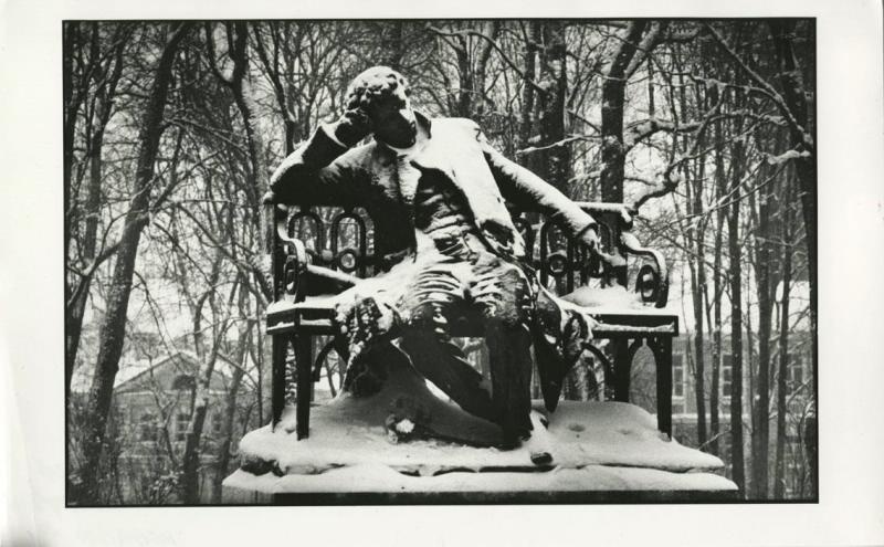 Памятник Александру Пушкину, 1990-е, Ленинградская обл., г. Пушкин