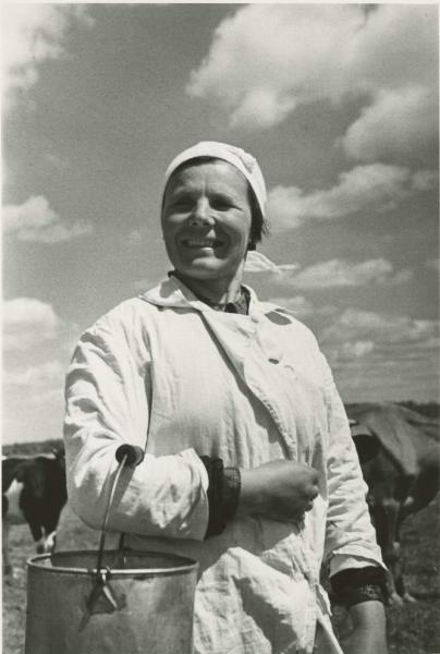 Портрет доярки, 1930-е