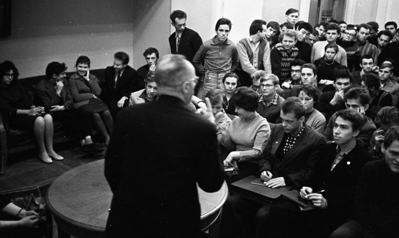 Встреча студентов со Станиславом Лемом, 1963 - 1964, г. Москва