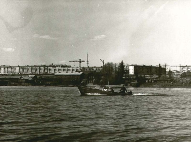 19 июня 1965. Череповец Ломоносовский пляж старый город. Берег Волги в 1960 годы около Новочебоксарска воспоминания очевидцев. От 21 лесозавода до левого берега.