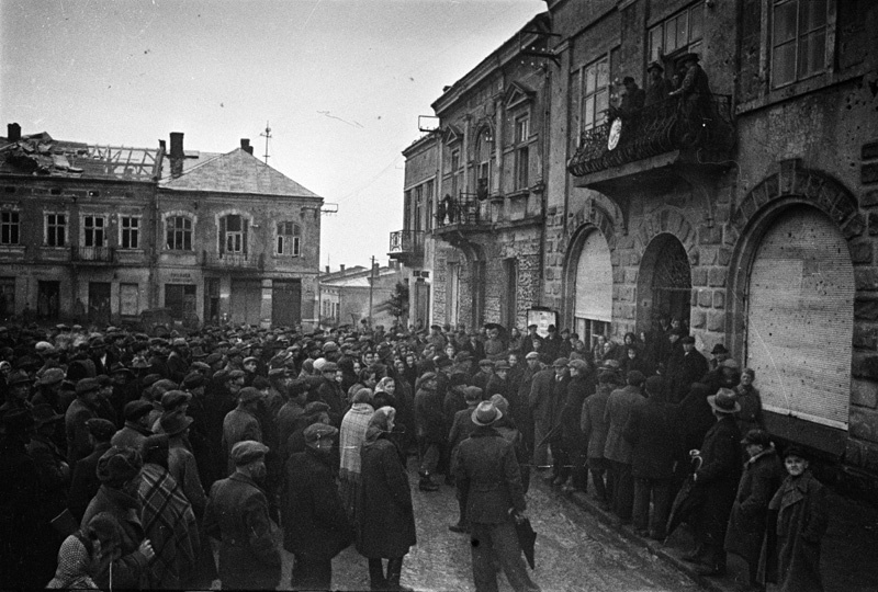 По плану фашистов в какую колониальную страну должен был войти казахстан