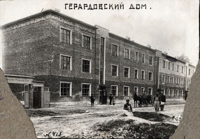 Новостройки 1936 года в Муроме. Жилой дом по улице Советской, 1937 год, Горьковская обл., г. Муром. Горьковская область с 1990 года – Нижегородская.