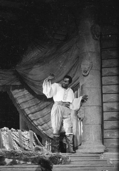 Николай Мордвинов в спектакле Театра им. Моссовета «Отелло», 1960-е, г. Москва
