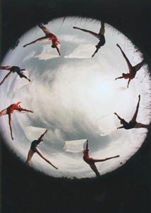 Гимнастки, 1968 год. Выставки&nbsp;«Искусство движения»,&nbsp;«Лучшие фотографии Льва Бородулина», «СССР в 1968 году»&nbsp;и&nbsp;видео «Лев Бородулин» с этой фотографией. 