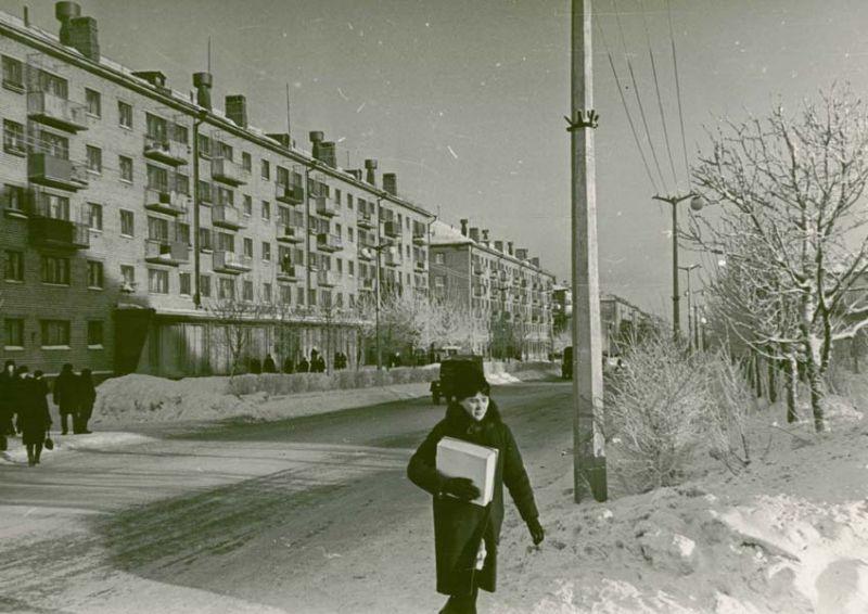 
    Фото Улица Ленина, 1967 год, г. Череповец - История России в фотографиях
