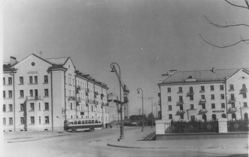 Фото "Дома на улице Вологодской", сентябрь 1954, г. Череповец и ...
