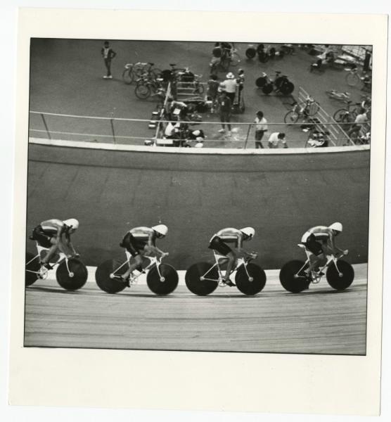 Велогонка, 19 июля 1980 - 3 августа 1980, г. Москва. Выставка&nbsp;«Александр Абаза. 15 лучших фотографий» с этим снимок.