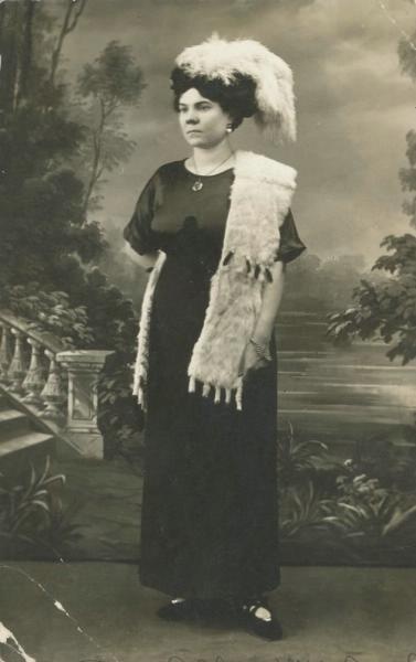 Портрет дамы, 1910-е