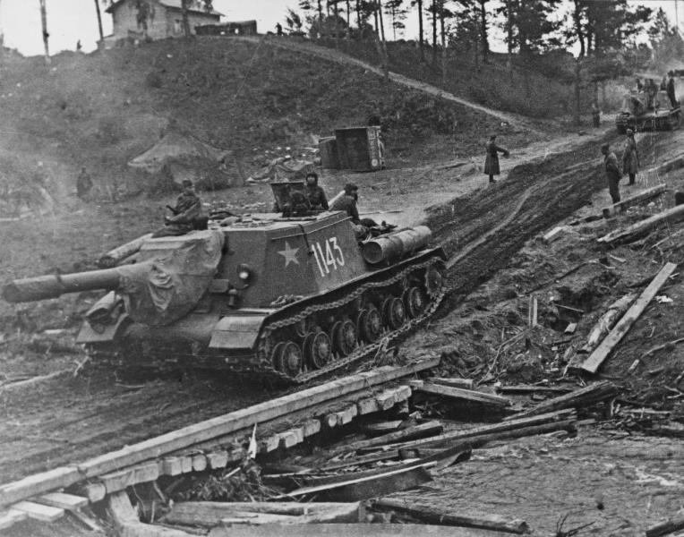 САУ ИСУ-152, 1944 год, г. Ленинград. Выставка «Танки, еще танки, еще больше танков!» с этой фотографией.&nbsp;
