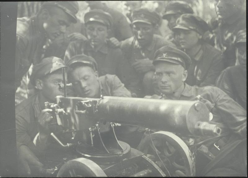 Освоение боевой техники, 1930-е