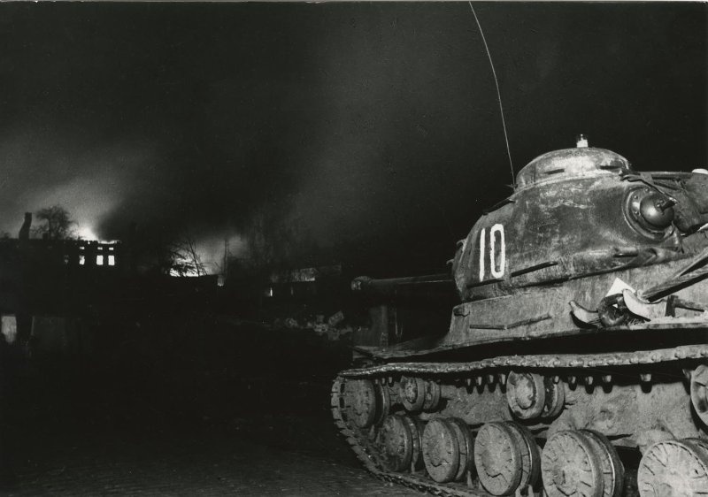 Ночной бой. 1-й Белорусский фронт, 1945 год, Германия