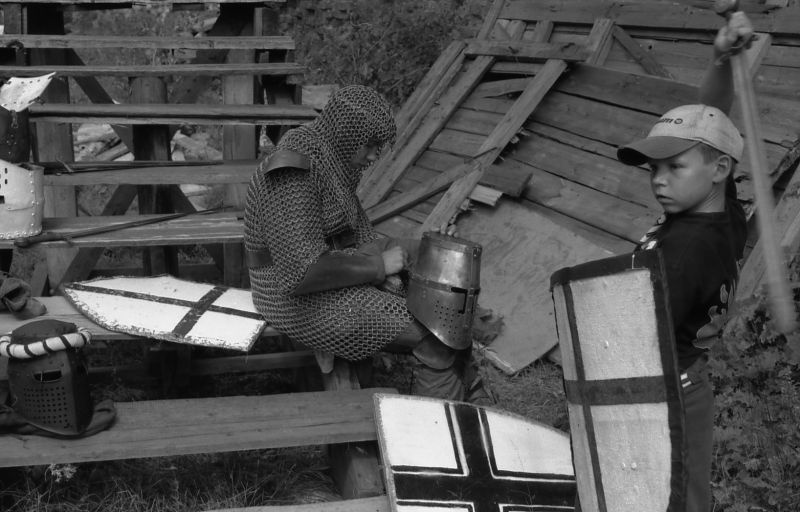 В замке Инстербург, 1990-е, Калининградская обл., г. Черняховск. Из цикла «Калининград. На краю».