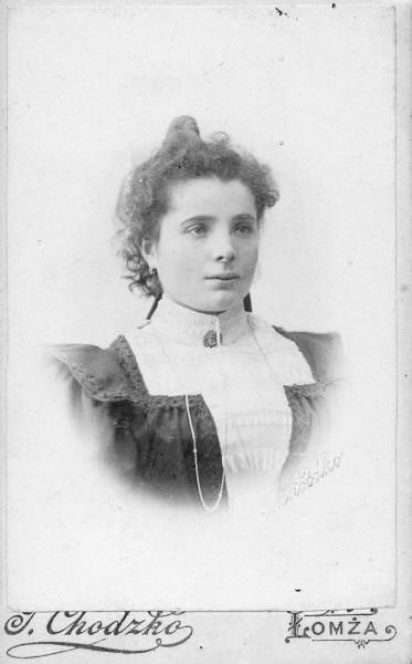 Женский портрет, 1902 - 1907, Царство Польское, Ломжинская губ., г. Ломжа