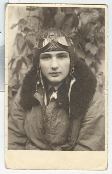 Советский летчик, 1930-е