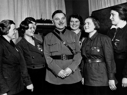 Ворошиловские стрелки в гостях у наркома Климента Ворошилова, 1935 год, г. Москва