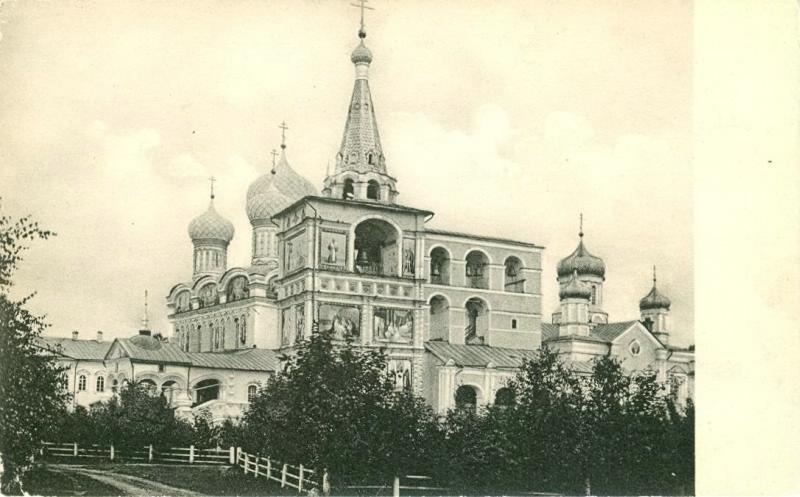 Ипатьевский монастырь, 1913 год, Костромская губ., г. Кострома. Видео «300-летие дома Романовых» с этой фотографией.
