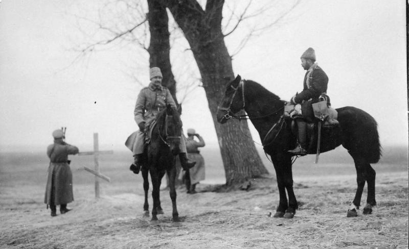 Наблюдатели, 1915 год