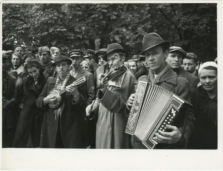 Музыканты, 1945 год