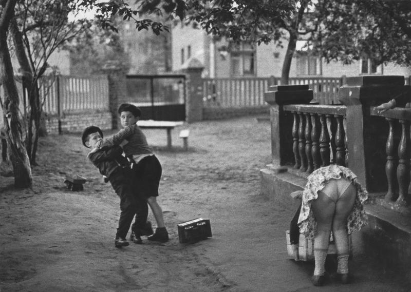 «Мальчишки-девчонки», 1967 год. Видео «Роберт Рождественский. "Все начинается с любви"» с этой фотографией.&nbsp;
