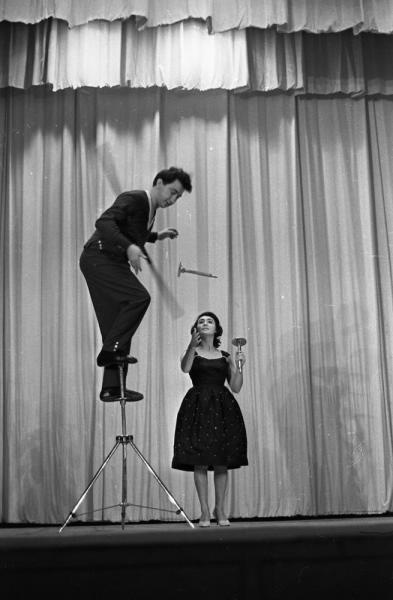 Фото "Жонглер Владимирский", 1961 - 1963 - История России в фотографиях