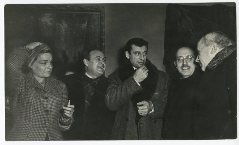 Ив Монтан и Симона Синьоре, декабрь 1956, г. Москва. Выставка «Московские гастроли Ива Монтана и Симоны Синьоре» с этой фотографией.