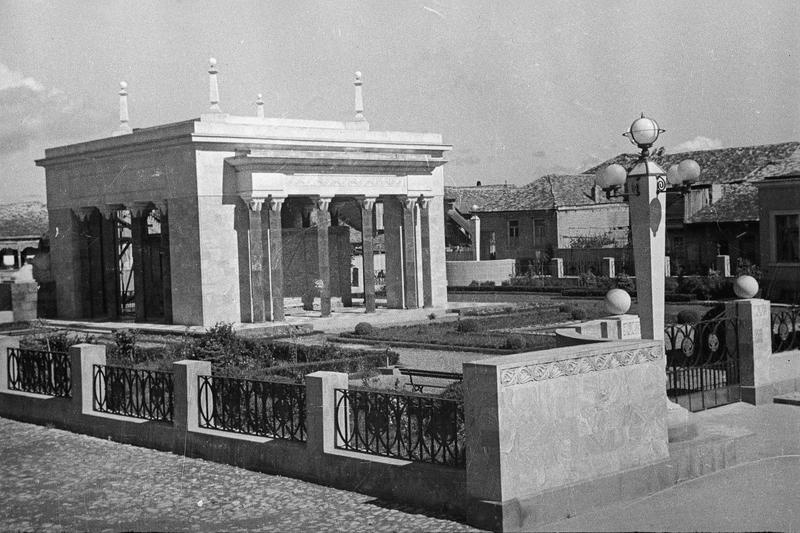 Дом-музей Иосифа Сталина в Гори, 1937 - 1939, Грузинская ССР, г. Гори